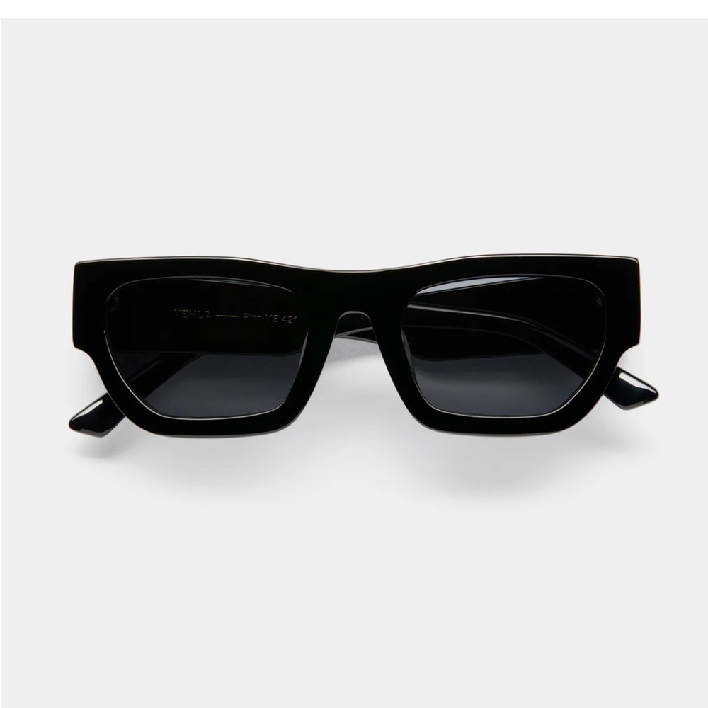 Vehla Finn Black Smoke Sunglasses